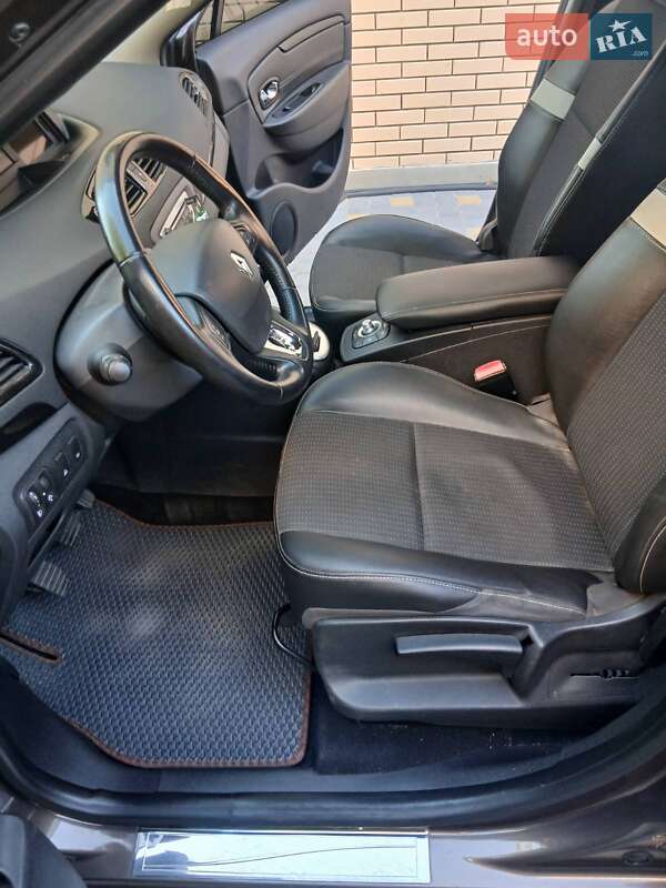 Минивэн Renault Megane Scenic 2014 в Виннице