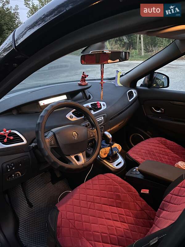 Минивэн Renault Megane Scenic 2010 в Барановке