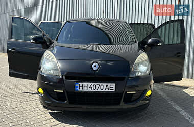 Мінівен Renault Megane Scenic 2010 в Одесі