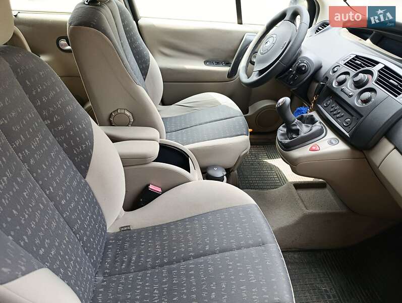 Минивэн Renault Megane Scenic 1999 в 