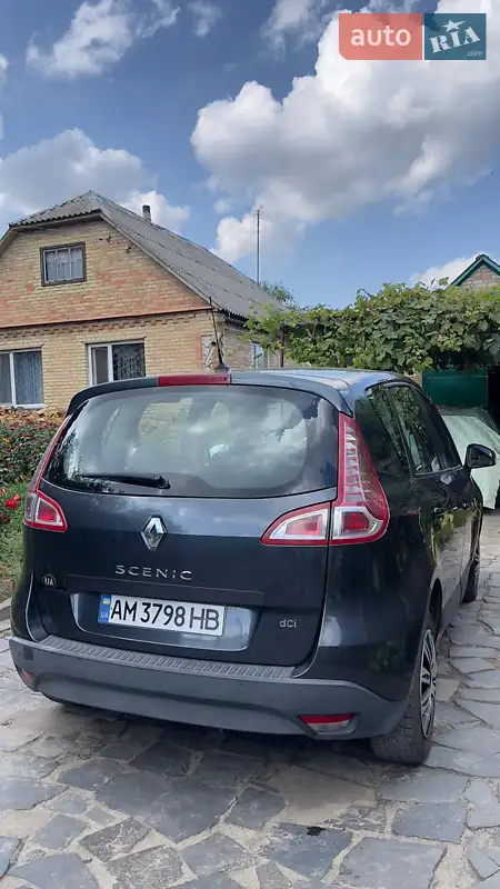 Renault Megane Scenic