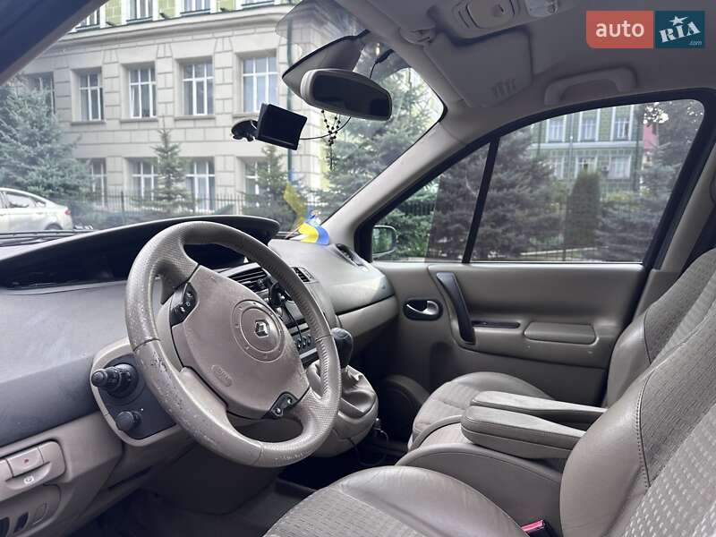 Минивэн Renault Megane Scenic 2004 в Тернополе фото 24 Минивэн Renault Megane Scenic 2004 в Тернополе