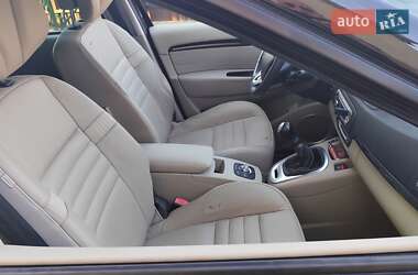 Минивэн Renault Megane Scenic 2015 в 