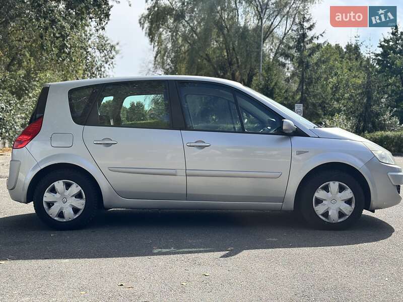 Минивэн Renault Megane Scenic 2008 в Киеве