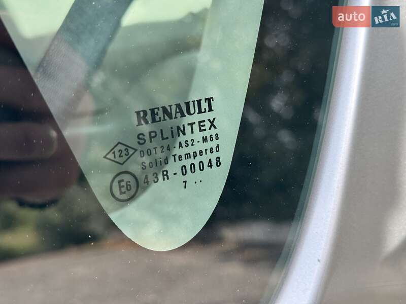 Минивэн Renault Megane Scenic 2008 в Киеве