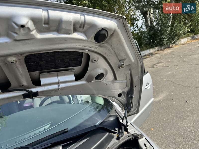 Минивэн Renault Megane Scenic 2008 в Киеве