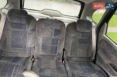 Мінівен Renault Megane Scenic 2000 в  фото 24 Мінівен Renault Megane Scenic 2000 в