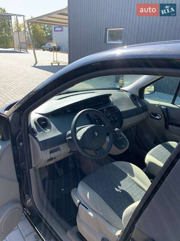 Минивэн Renault Megane Scenic 2004 в Белой Церкви
