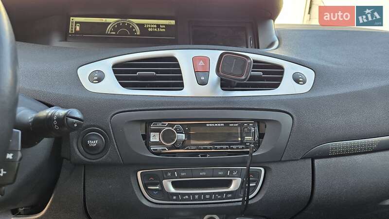 Минивэн Renault Megane Scenic 2009 в Днепре