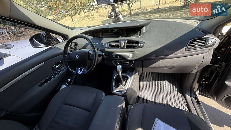 Минивэн Renault Megane Scenic 2016 в Николаеве