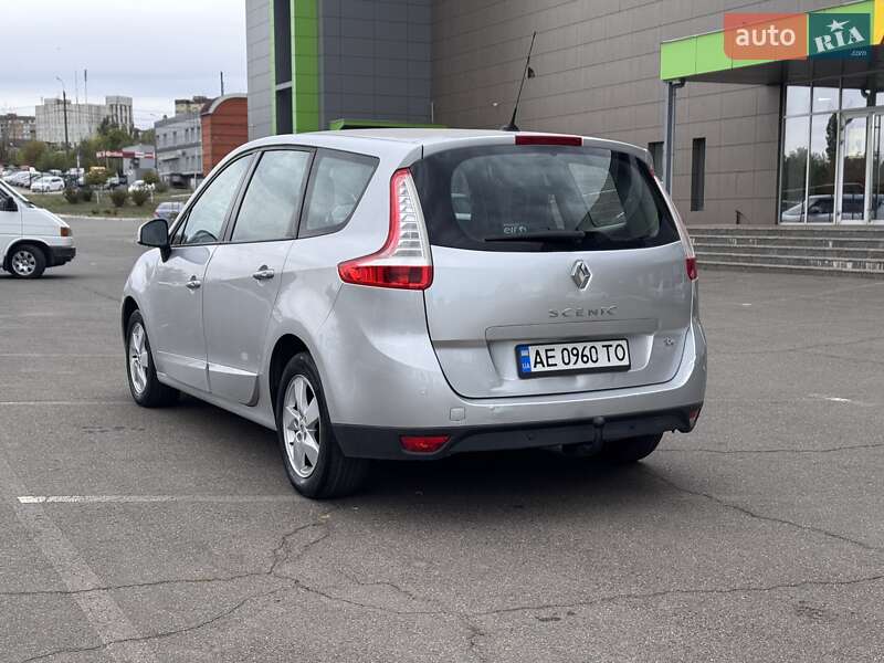 Минивэн Renault Megane Scenic 2009 в Кривом Роге