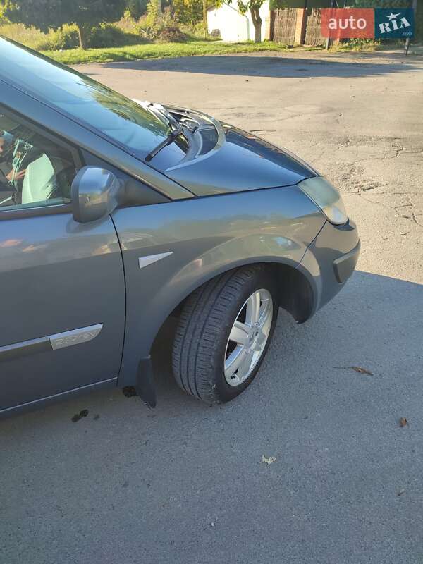 Минивэн Renault Megane Scenic 2006 в Калуше