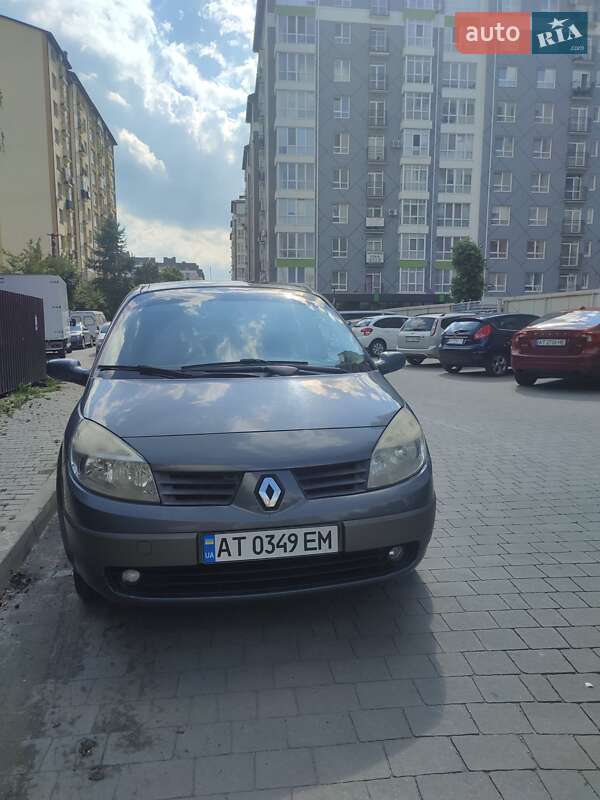 Минивэн Renault Megane Scenic 2006 в Калуше