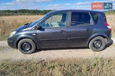 Минивэн Renault Megane Scenic 2005 в 