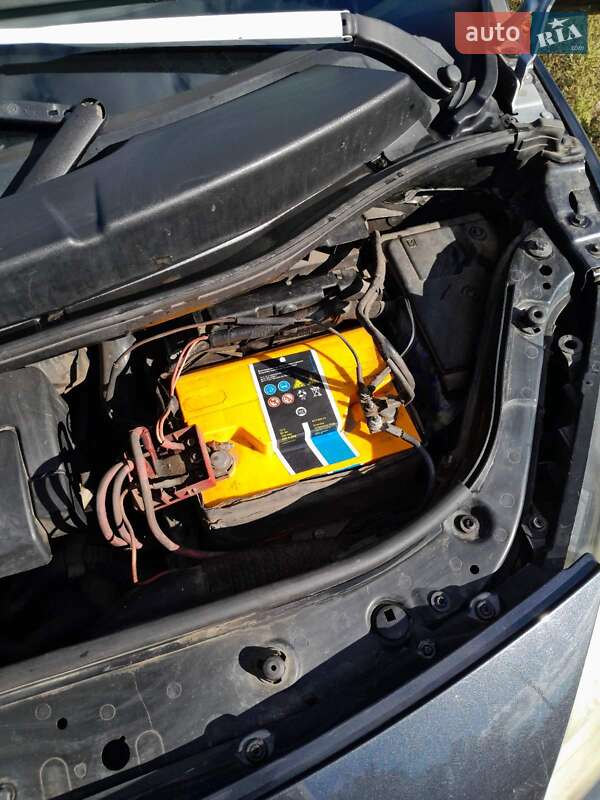 Минивэн Renault Megane Scenic 2005 в Полтаве