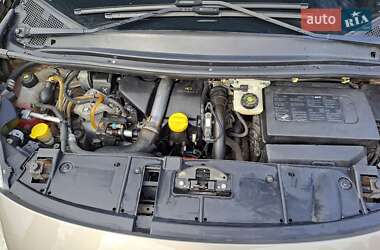 Минивэн Renault Megane Scenic 2010 в 