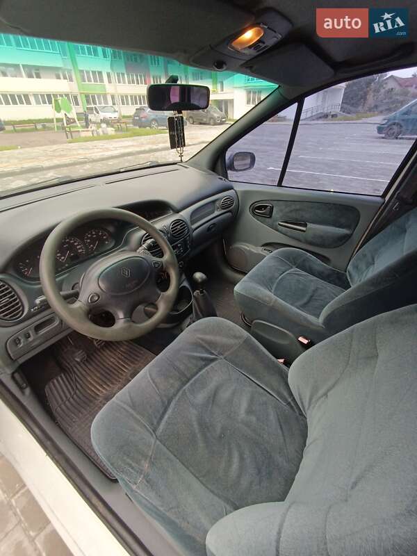Минивэн Renault Megane Scenic 1998 в Львове