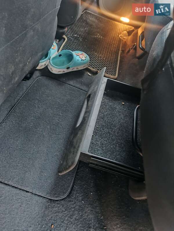 Минивэн Renault Megane Scenic 2008 в Белгороде-Днестровском