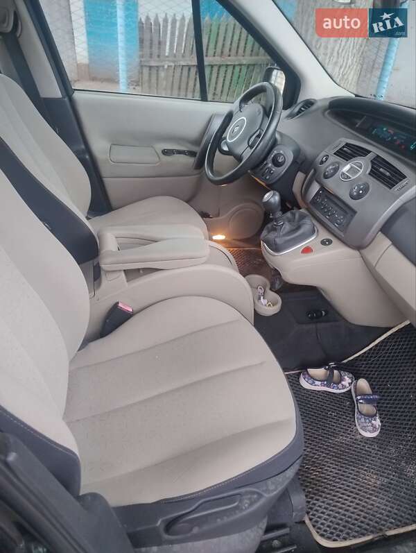 Минивэн Renault Megane Scenic 2008 в Белгороде-Днестровском