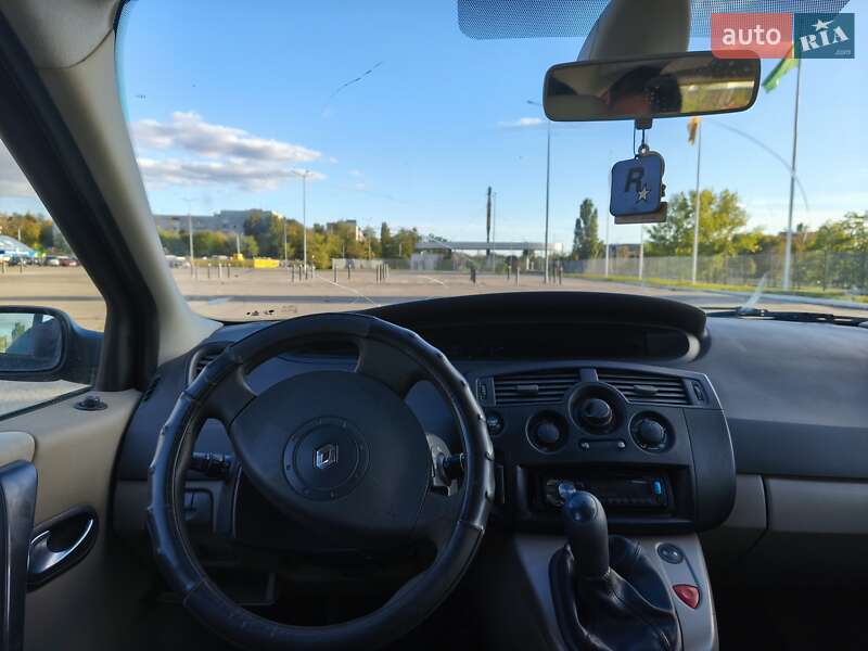 Минивэн Renault Megane Scenic 2005 в Харькове