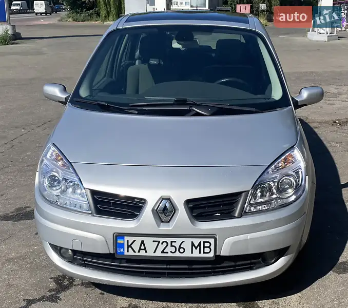 Renault Megane Scenic