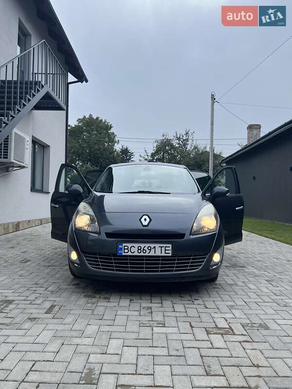 Минивэн Renault Megane Scenic 2011 в Львове