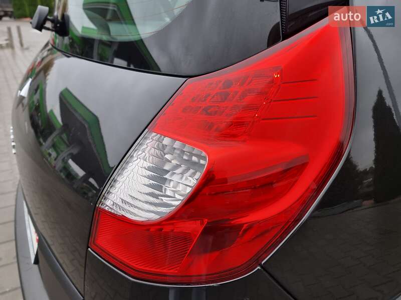 Минивэн Renault Megane Scenic 2008 в Виннице