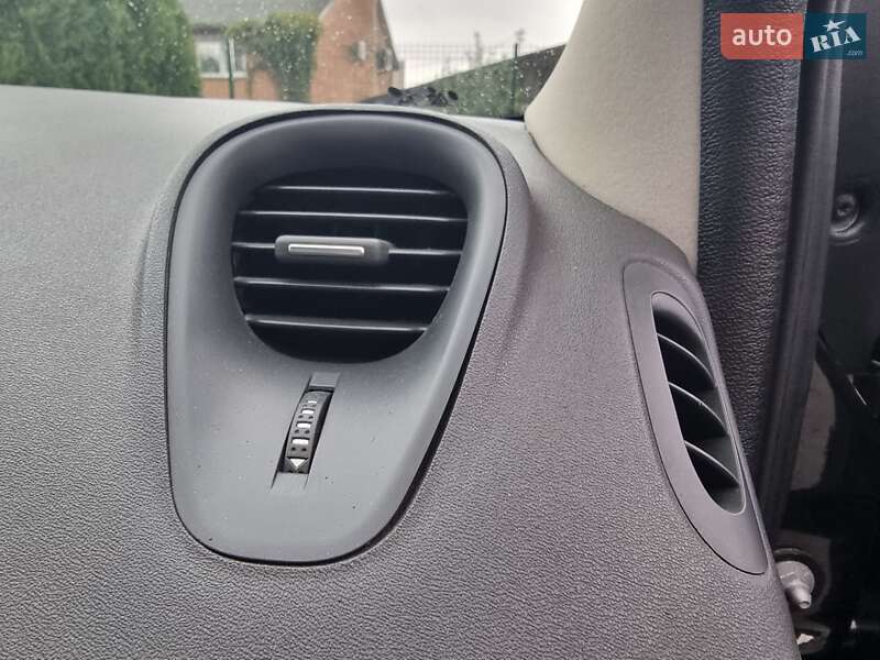 Минивэн Renault Megane Scenic 2008 в Виннице