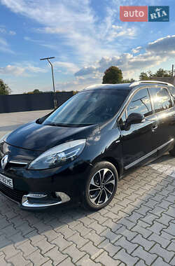 Минивэн Renault Megane Scenic 2015 в Радехове