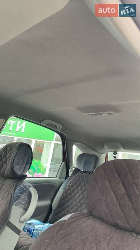 Минивэн Renault Megane Scenic 2002 в Першотравенске фото 6 Минивэн Renault Megane Scenic 2002 в Першотравенске
