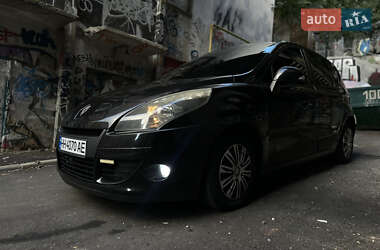 Минивэн Renault Megane Scenic 2010 в Одессе