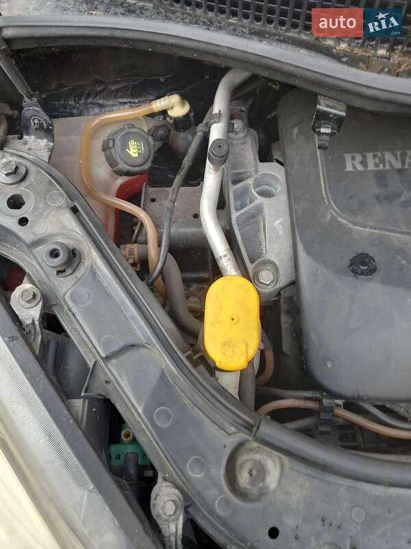 Минивэн Renault Megane Scenic 2008 в Клесовом