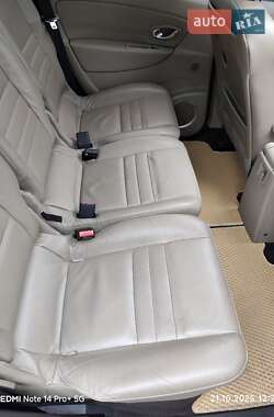 Мінівен Renault Megane Scenic 2010 в 