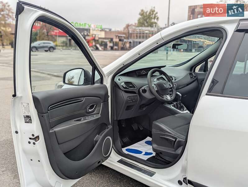 Мінівен Renault Megane Scenic 2012 в Києві