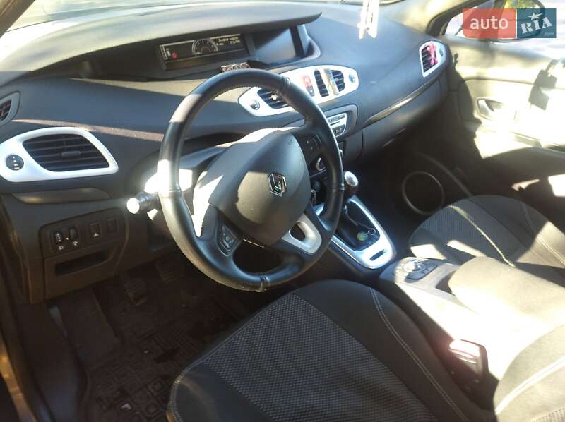 Мінівен Renault Megane Scenic 1999 в Житомирі фото 8 Мінівен Renault Megane Scenic 1999 в Житомирі