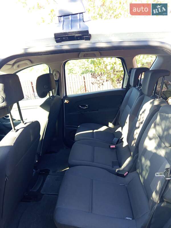 Минивэн Renault Megane Scenic 2013 в Киеве фото 15 Минивэн Renault Megane Scenic 2013 в Киеве