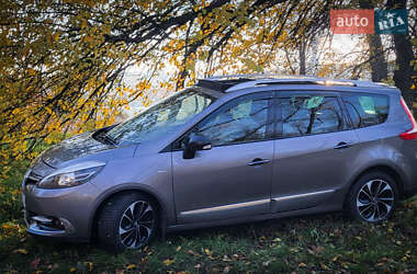 Минивэн Renault Megane Scenic 2016 в Киеве