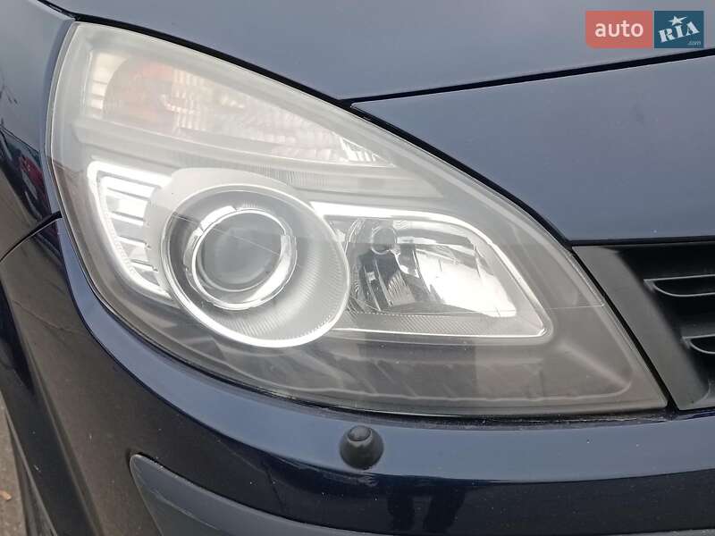 Минивэн Renault Megane Scenic 2008 в Харькове фото 4 Минивэн Renault Megane Scenic 2008 в Харькове