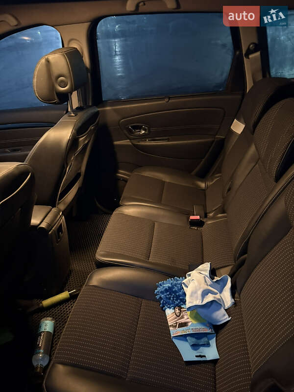 Минивэн Renault Megane Scenic 1999 в Харькове фото 12 Минивэн Renault Megane Scenic 1999 в Харькове