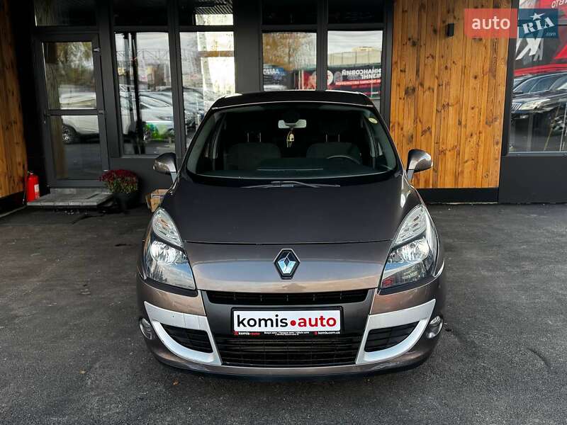 Минивэн Renault Megane Scenic 2010 в Виннице