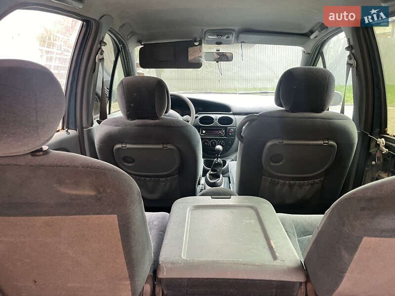 Минивэн Renault Megane Scenic 1998 в Черновцах