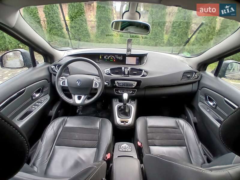Мінівен Renault Megane Scenic 2012 в Ходореві