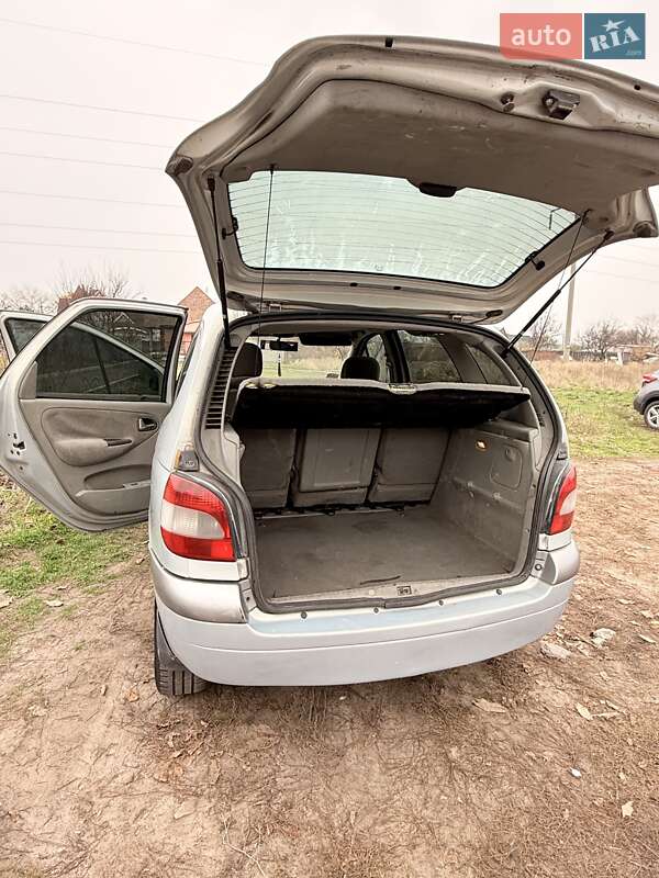 Минивэн Renault Megane Scenic 1999 в Каменском