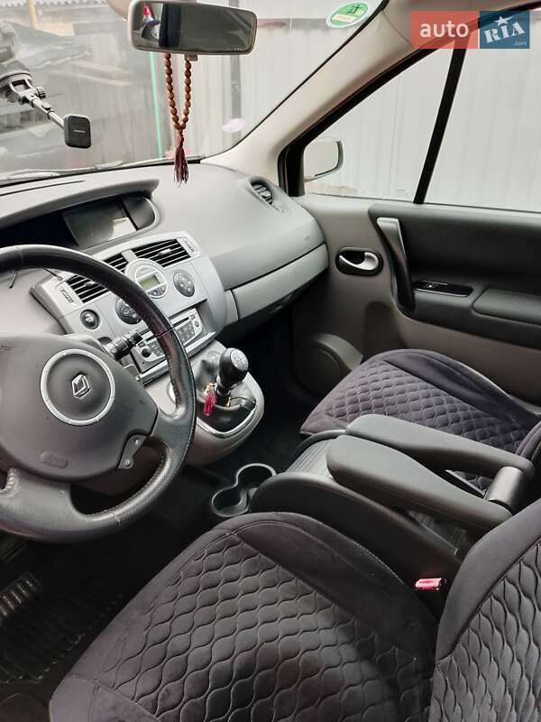 Минивэн Renault Megane Scenic 2009 в Коростене