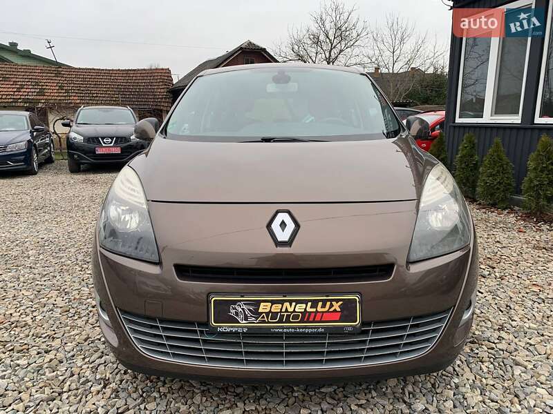 Мінівен Renault Megane Scenic 2010 в Коломиї