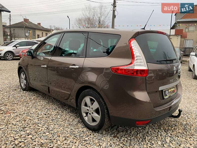 Мінівен Renault Megane Scenic 2010 в Коломиї