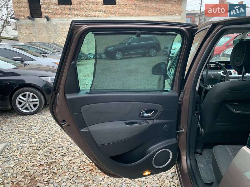 Мінівен Renault Megane Scenic 2010 в Коломиї