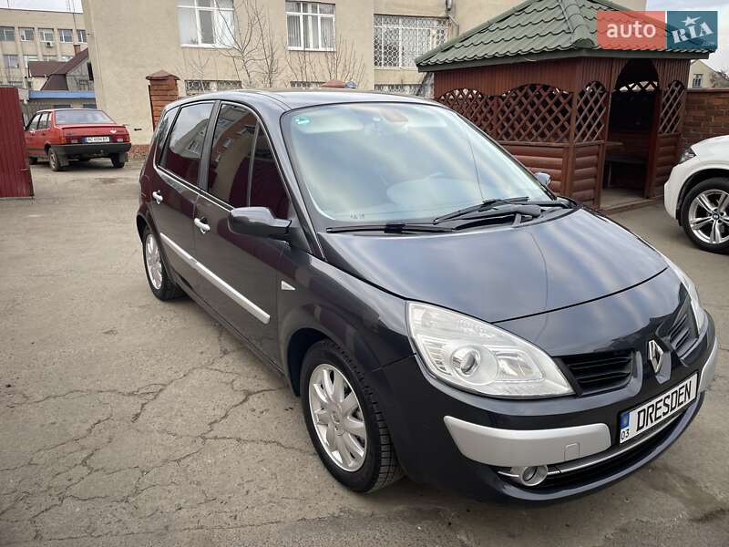 Минивэн Renault Megane Scenic 2007 в Владимире