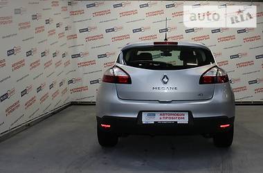 Хэтчбек Renault Megane 2015 в Киеве