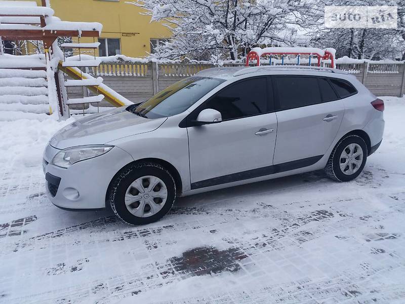 Універсал Renault Megane 2011 в Рівному